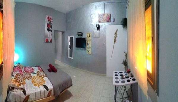 big-gallery-image